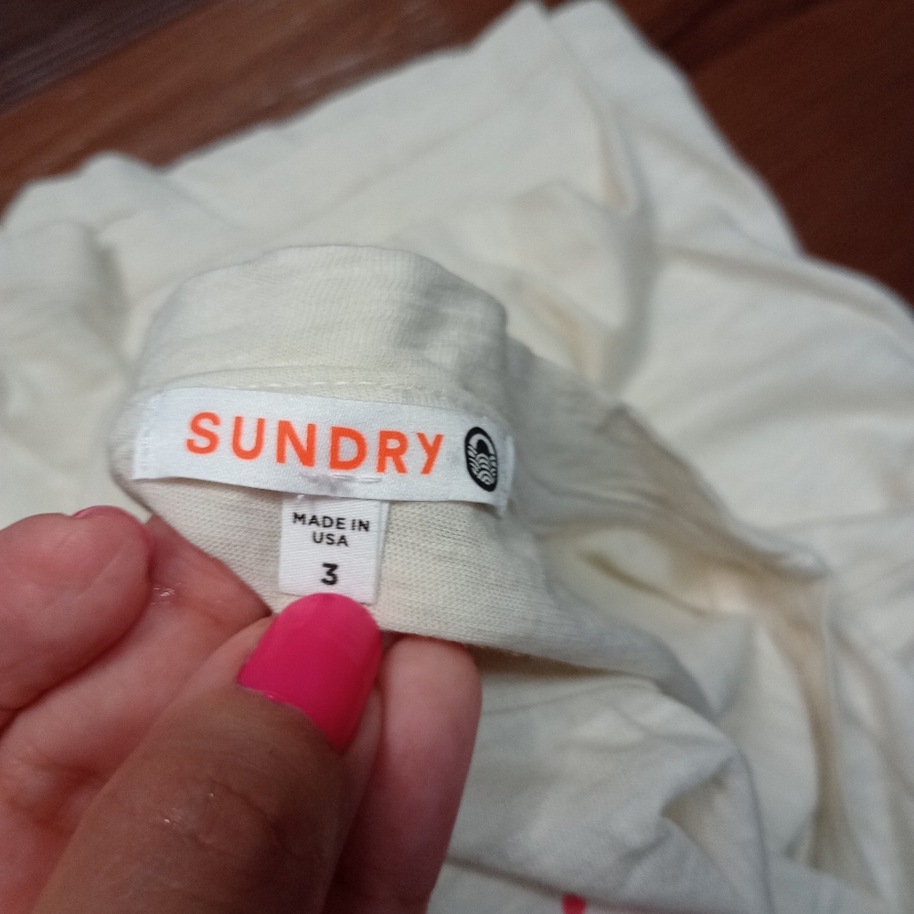 Sundry Saturday On My Mind Short Sleeve Tee - Picture 5 of 9